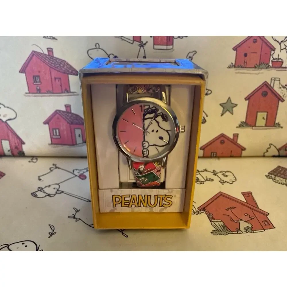 Peanuts Snoopy Cracker Barrel Exclusive Watch Comic Strip Charlie Brown Linus